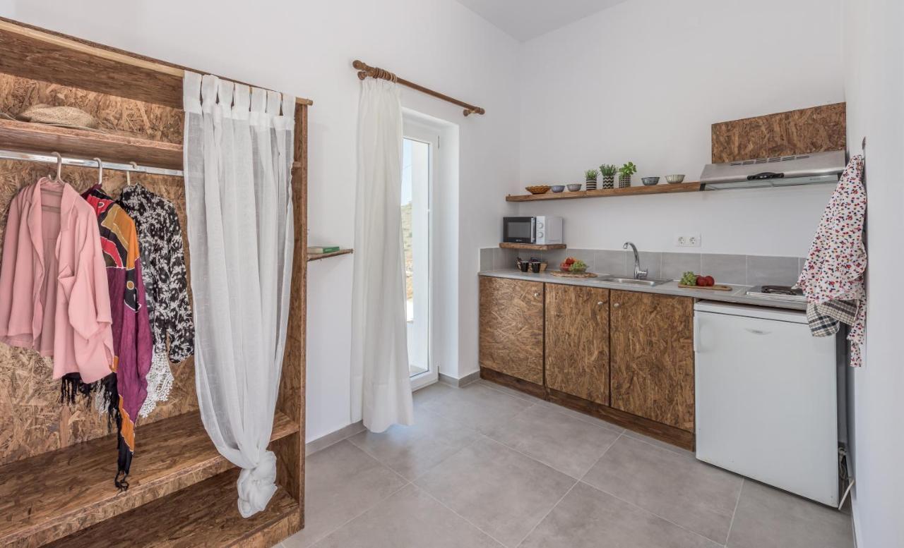 Plakes Sea View Apartment Plaka (Milos) Экстерьер фото